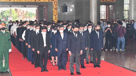 Memorial service for Standing Vice Chairman of HCMC People's Committee ảnh 20