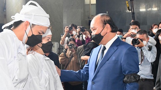 Memorial service for Standing Vice Chairman of HCMC People's Committee ảnh 8