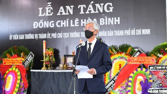 HCMC’s people bid farewell to Standing Vice Chairman ảnh 17