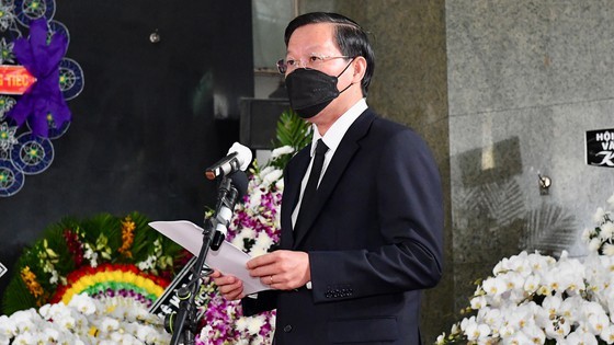 HCMC’s people bid farewell to Standing Vice Chairman ảnh 1