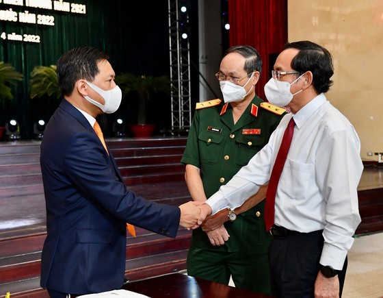 HCMC reviews 2021 patriotic emulation movement, commendation ảnh 2