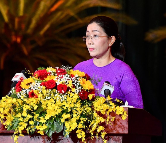 HCMC reviews 2021 patriotic emulation movement, commendation ảnh 3