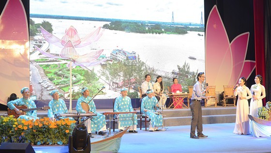 Don Ca Tai Tu Contest opens in Can Tho ảnh 1