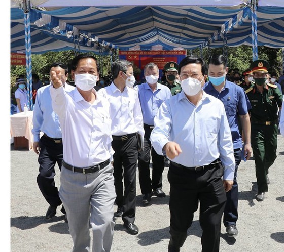 Permanent Deputy PM Pham Binh Minh visits Binh Phuoc Province ảnh 1