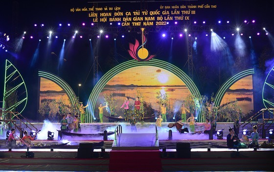 Festivals of Southern amateur music, folk cake opens in Can Tho ảnh 1