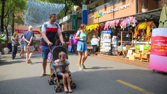 Vietnam Book and Reading Culture Day 2022 encourages reading culture ảnh 1