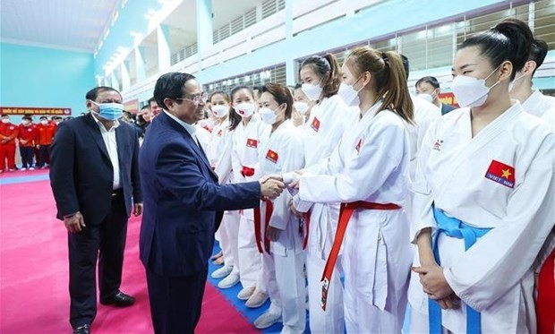 Prime Minister checks preparations for 31st SEA Games ảnh 2
