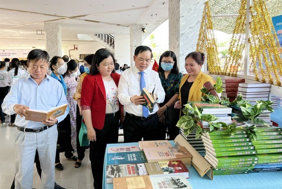 Ben Tre celebrates Vietnam Book and Culture Reading Day 2022 ảnh 1
