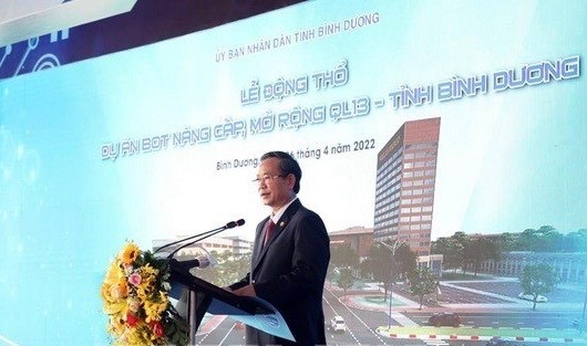 Binh Duong kicks off upgrading project of National Highway No.13 ảnh 1