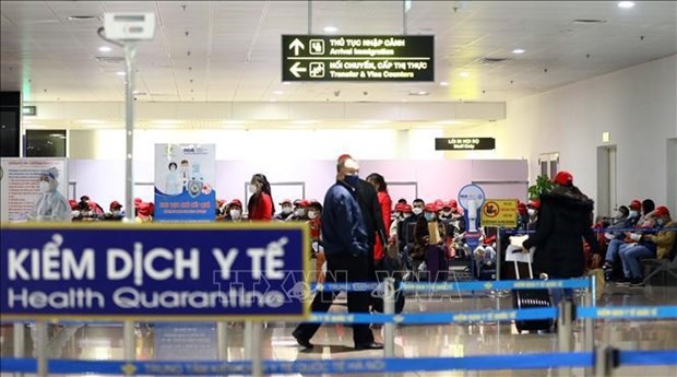 Vietnam temporarily stops health declaration for arrivals ảnh 2