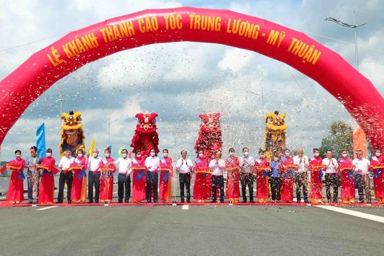 Trung Luong- My Thuan expressway inaugurated ảnh 2