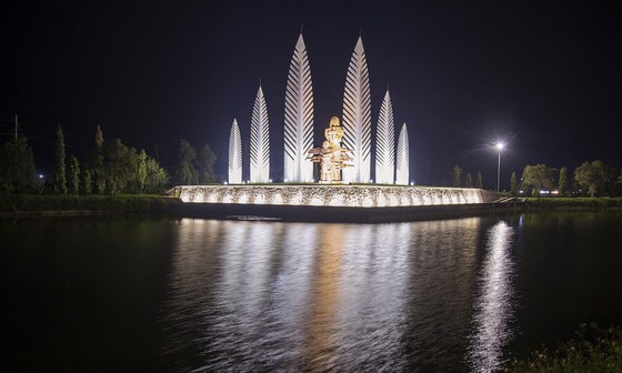 Quang Tri’s national relic sites in fine arts illumination ảnh 2