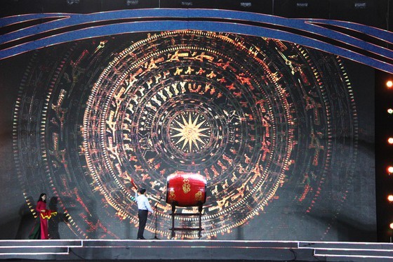 2022 Quy Nhon Summer Sea Festival opens ảnh 2