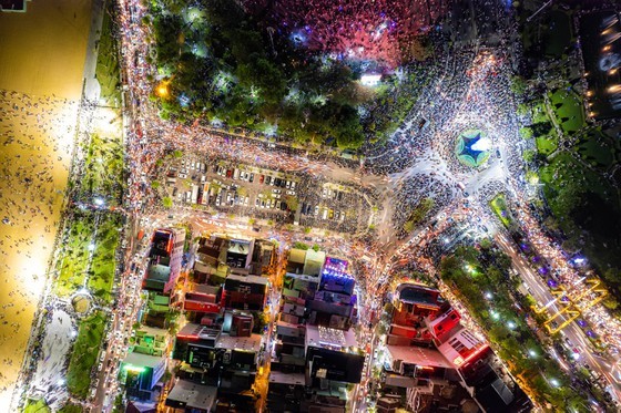 2022 Quy Nhon Summer Sea Festival opens ảnh 4