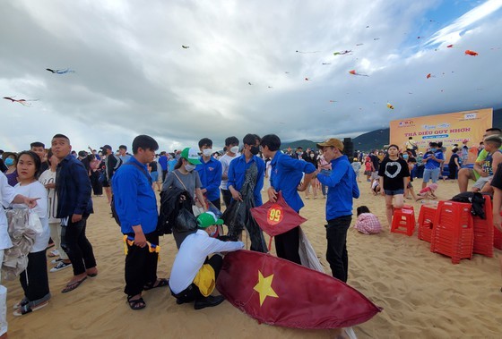 2022 Quy Nhon Summer Sea Festival opens ảnh 11