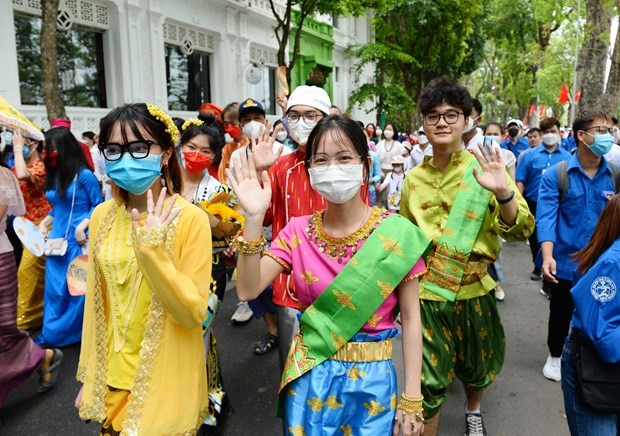 Youth festival held in Hanoi to welcome SEA Games 31 ảnh 1