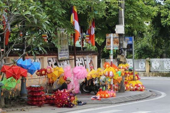 Week-long festival celebrating Buddha's birthday opens in Hue ảnh 23