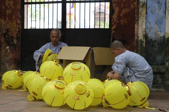 Week-long festival celebrating Buddha's birthday opens in Hue ảnh 27