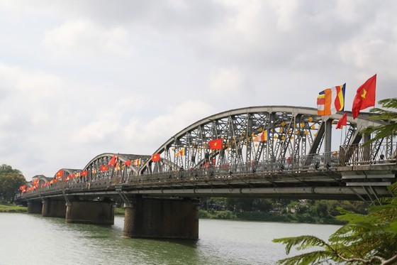 Week-long festival celebrating Buddha's birthday opens in Hue ảnh 31