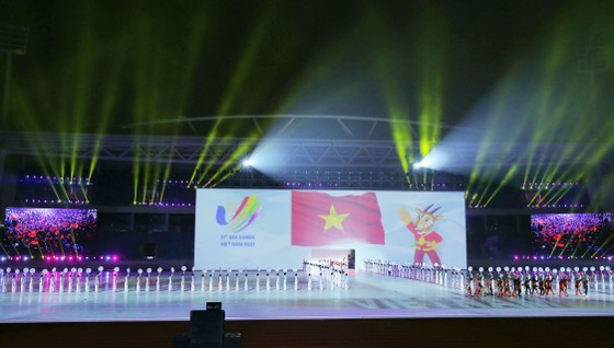 SEA Games 31 officially kicks off in Hanoi ảnh 1