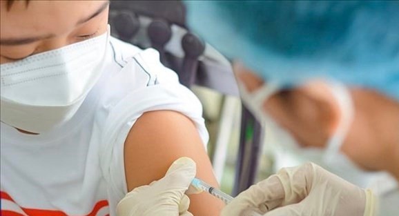 Localities urged to step up vaccination against Covid-19 ảnh 1