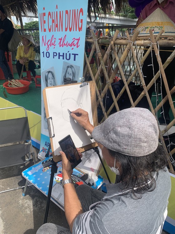 First floating fruit week opens in HCMC’s District 8 ảnh 6