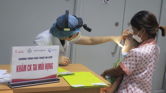 Charity program provides free cleft lip surgeries to disadvantaged children ảnh 1