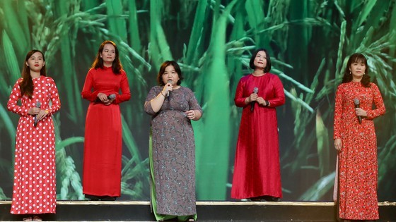 SGGP Newspaper wins nine prizes at HCMC Press Awards 2022 ảnh 4