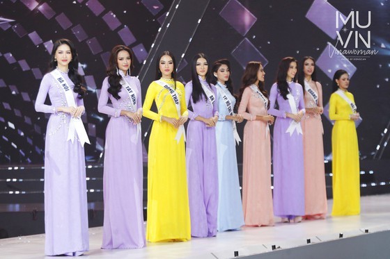 Ngoc Chau crowned Miss Universe Vietnam 2022 ảnh 5