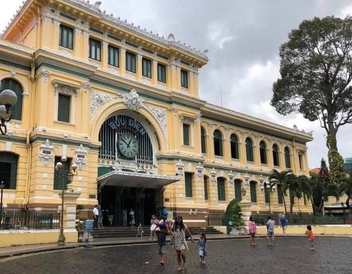 HCMC to release new publication providing city’s latest travel information ảnh 1