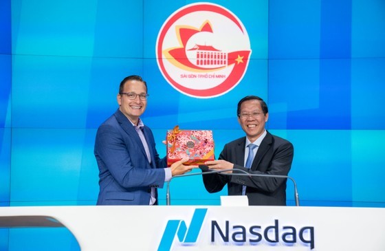 HCMC’s high-ranking delegation work with leaders of NASDAQ, LAX ảnh 3