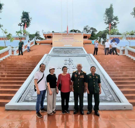 Activities mark war invalids, martyrs’ day ảnh 4