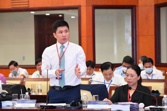 Breakthroughs needed to complete industrialization, modernization policies ảnh 11