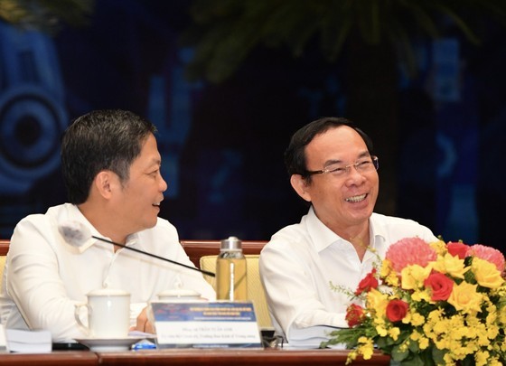 Breakthroughs needed to complete industrialization, modernization policies ảnh 10