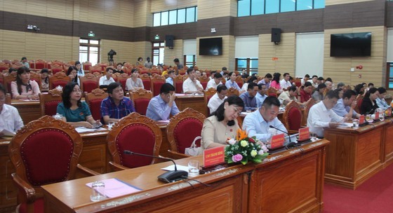 Flexible monitoring to reach a consensus among people ảnh 7