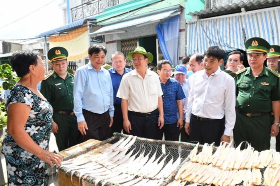 HCMC takes care of health, quality of life of people in Thanh An Island Commune ảnh 2