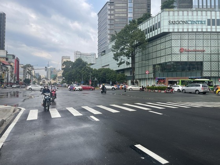 Le Loi street proposed building into pedestrian zone ảnh 1