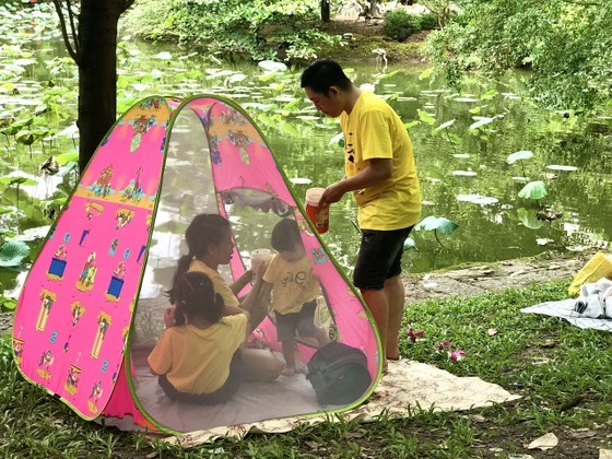 Sai Gon zoo receives over 45,000 visitors on national holidays ảnh 5