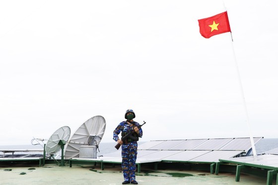 HCMC’s delegation visits DK1/10 platform ảnh 10