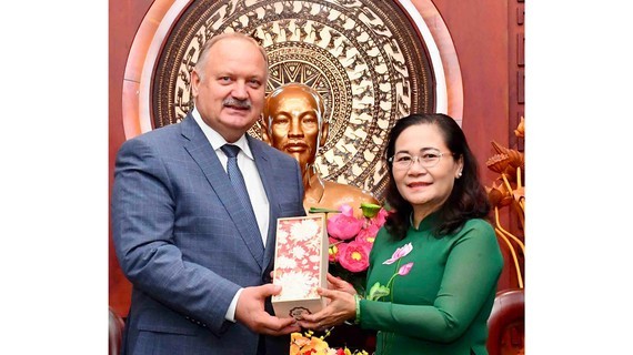 HCMC, Saint Petersburg enhance cooperation in various fields ảnh 1