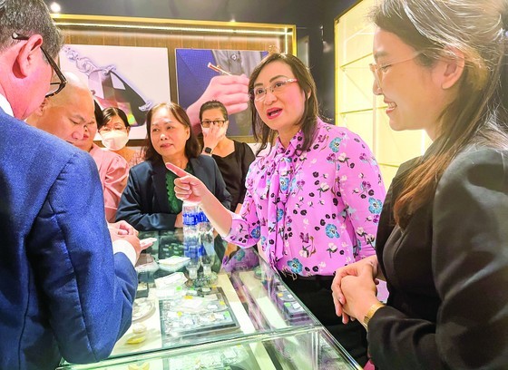 HCMC to boost night-time economy development in Phu Nhuan District ảnh 1