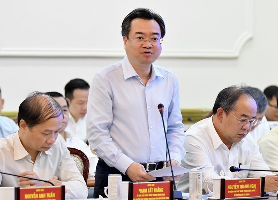 President asks HCMC to quickly address people’s urgent issues ảnh 3