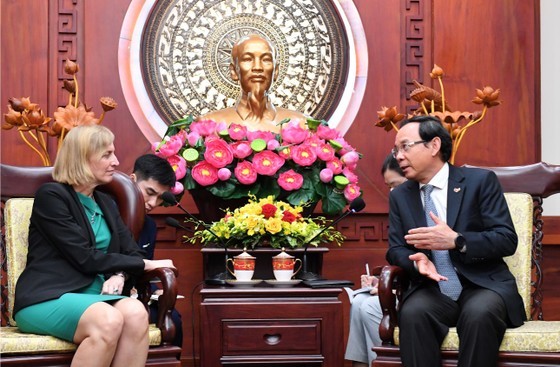 HCMC speeds up potential relationship with US ảnh 1