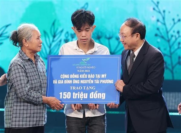 PM attends programme calling for donations for the poor ảnh 2