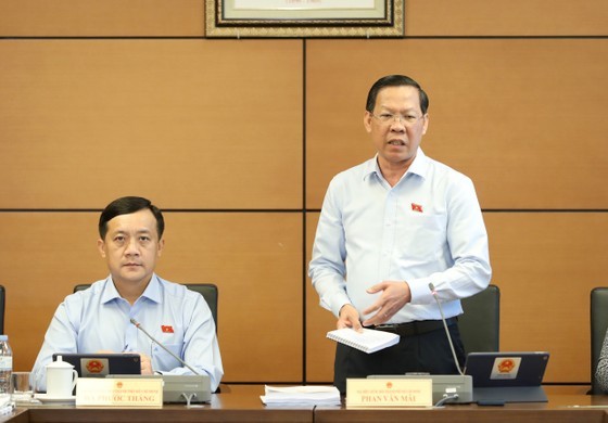 HCMC to submit new resolution on special policies to NA in November ảnh 2