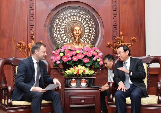 Belarus, Switzerland promote cooperative programs with HCMC ảnh 2