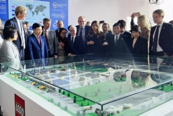 LEGO starts construction work of its factory in Binh Duong ảnh 1