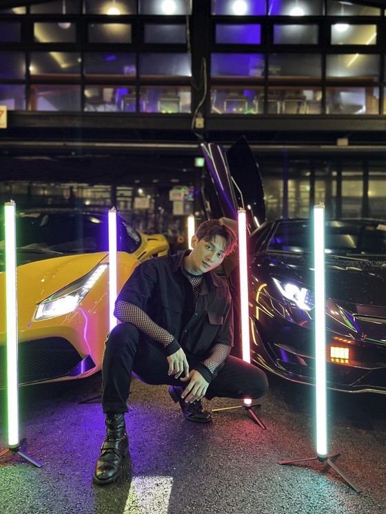 First Vietnamese singer makes solo debut in Korea ảnh 6