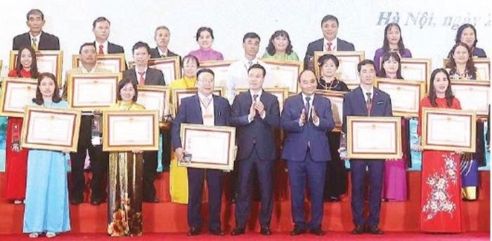 President hails efforts of VFF officials at grassroots levels ảnh 1