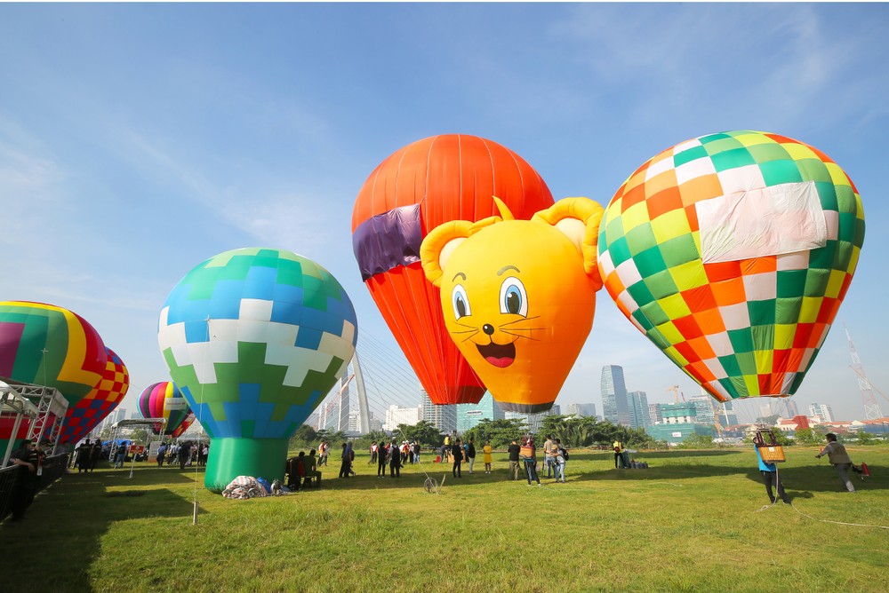 Second HCMC Hot Air Balloon Festival opens ảnh 9